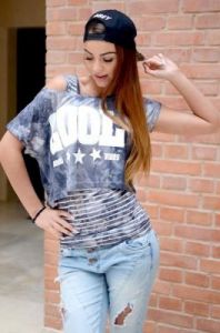 Bluzka 2 w 1 bokserka + crop top z nadrukiem