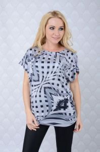 Bluzka w geometryczne wzory