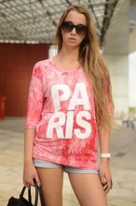 Bluzka dekatyzowana z nadrukiem PARIS