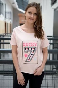 Luźna bluzka z haftem \"LUCKY 7\"
