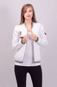 Sportowa rozpinana bluza z białymi ściągaczami