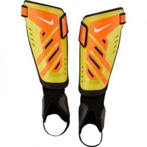 Ochraniacze piłkarskie Nike Protegga Shield SP0255-790