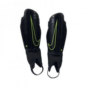 Ochraniacze piłkarskie Nike Protegga Flex Jr SP0314-010